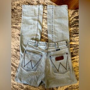 Wrangler Retro Women's Light Blue Jeans